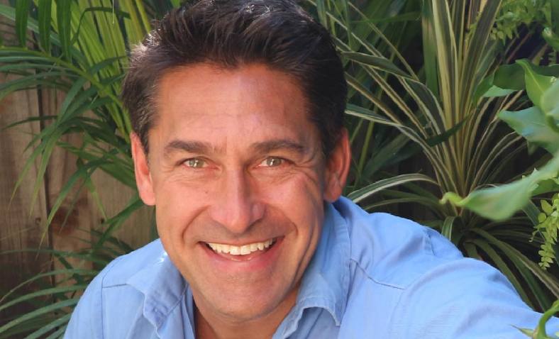 Images of Jamie Durie and his Wife To Be Ameka