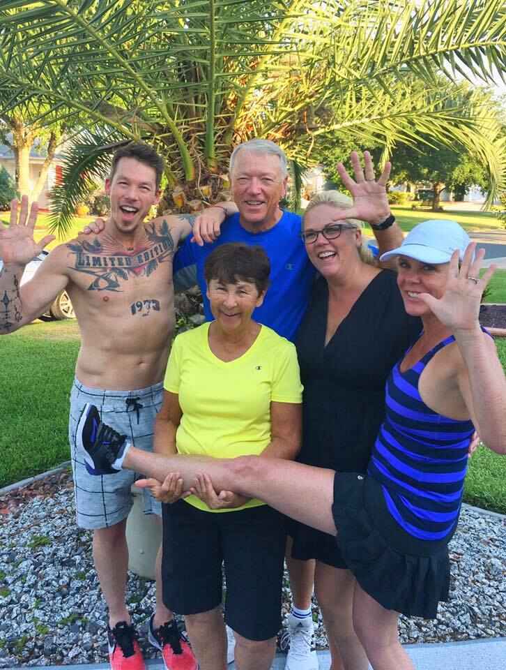 Image of David Bromstad with his Parents and Siblings